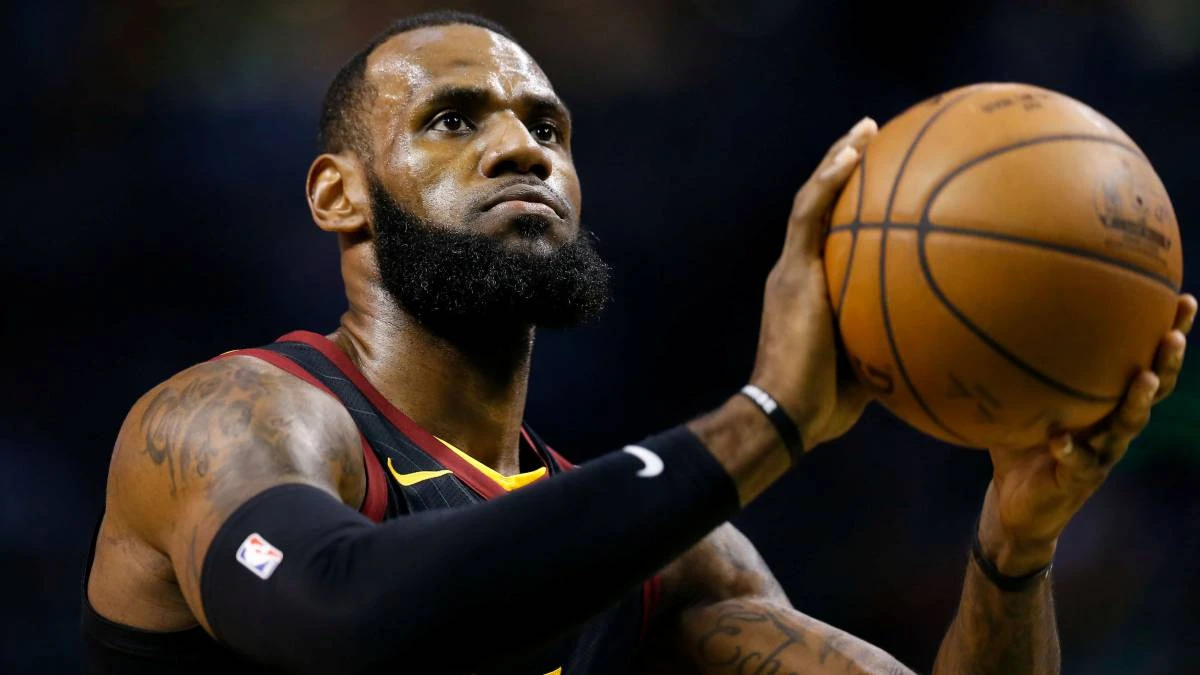LeBron James zarađivat će u Lakersima gotovo deset tisuća dolara u minuti!