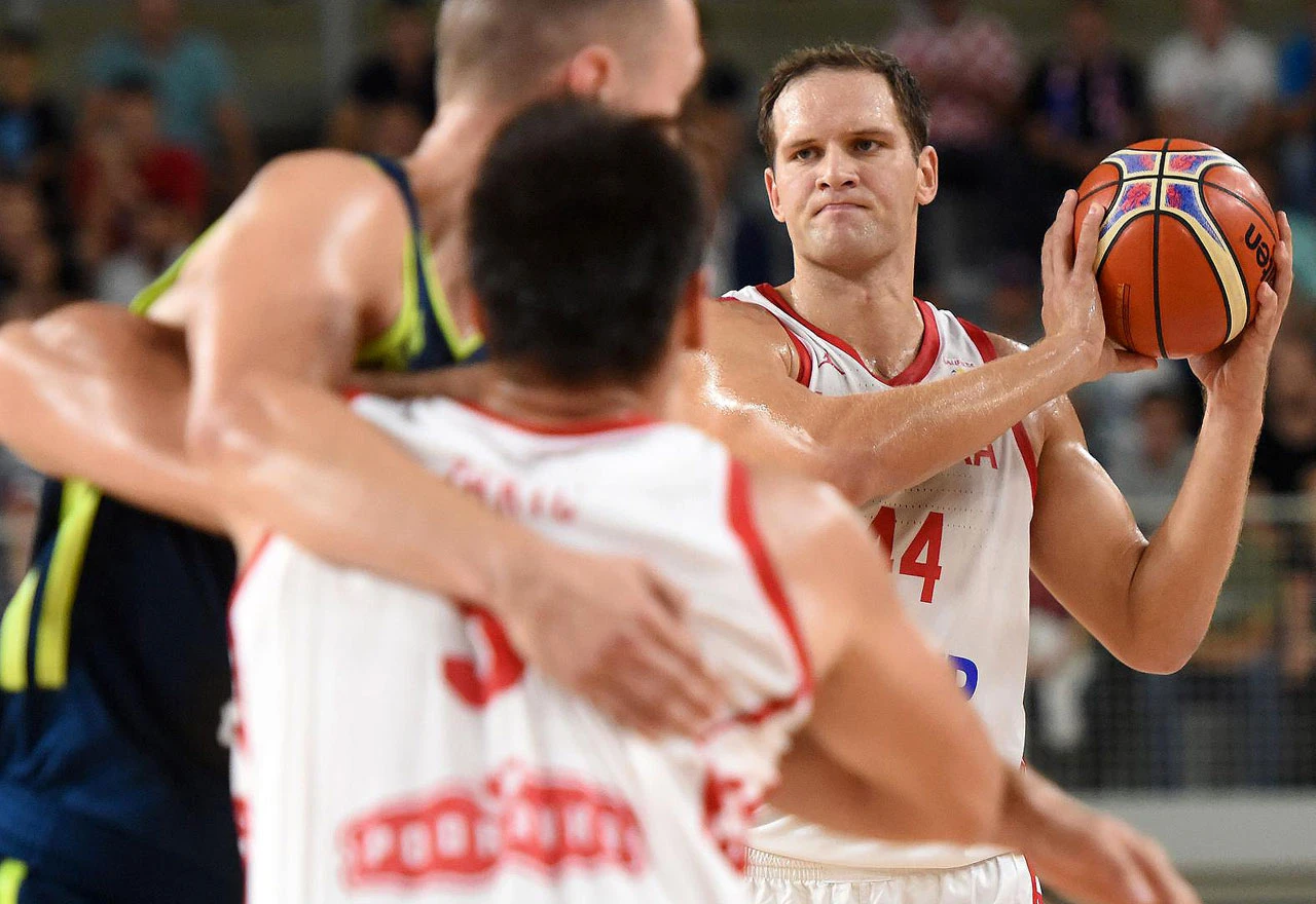 Hrvatska s četvoricom NBA-ovaca tijesno poražena od Slovenije