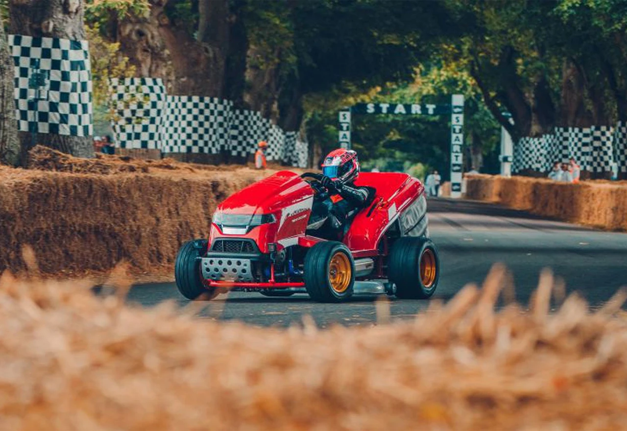 Mean Mower V2 - Hondina zvijer koja kosi 240 na sat