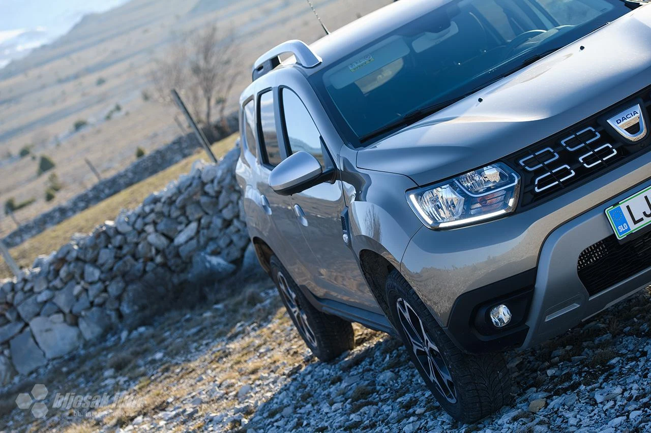 Slučajno? Zavod objavio tender da kupuje Daciju