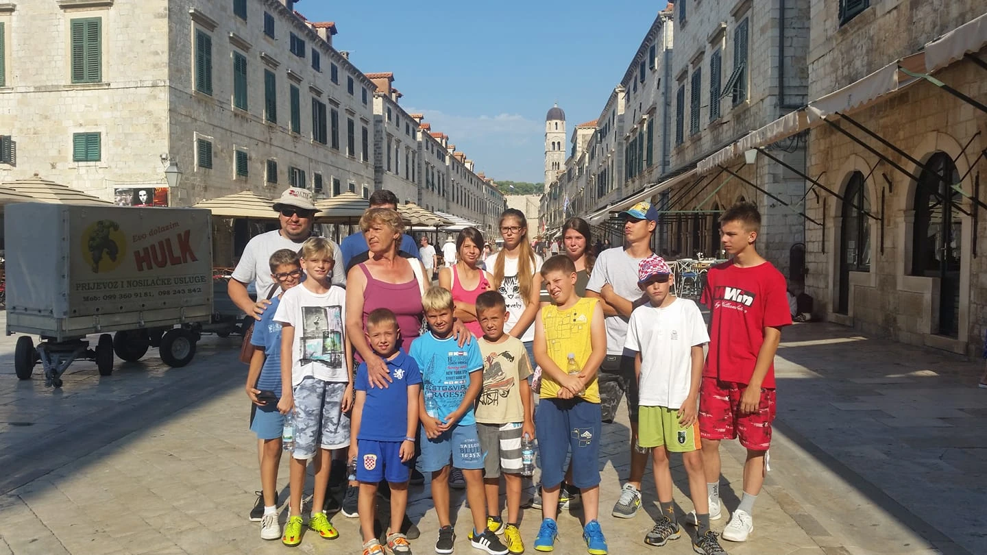 Djeca iz župa Drvar i Grahovo ljetovala u Slanom