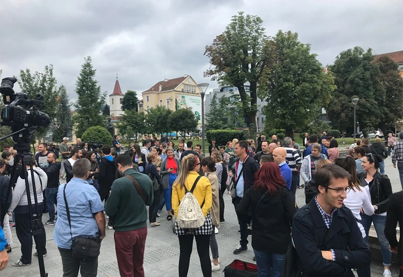 Novinari na ulicama