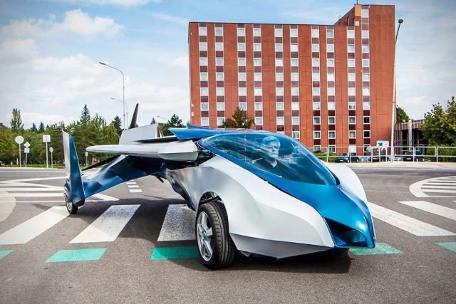Leteći automobil na tržištu do 2020.