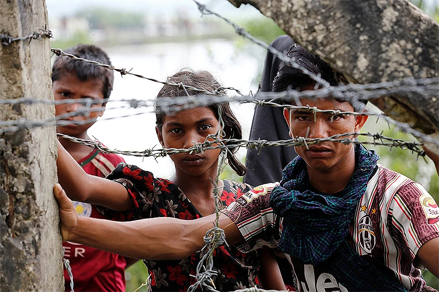 SAD uvele sankcije Mijanmaru zbog Rohingya muslimana