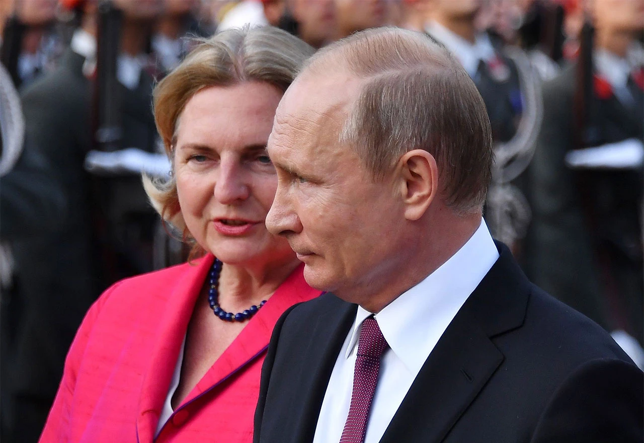 Glazbeni poklon od Putina za austrijsku ministricu