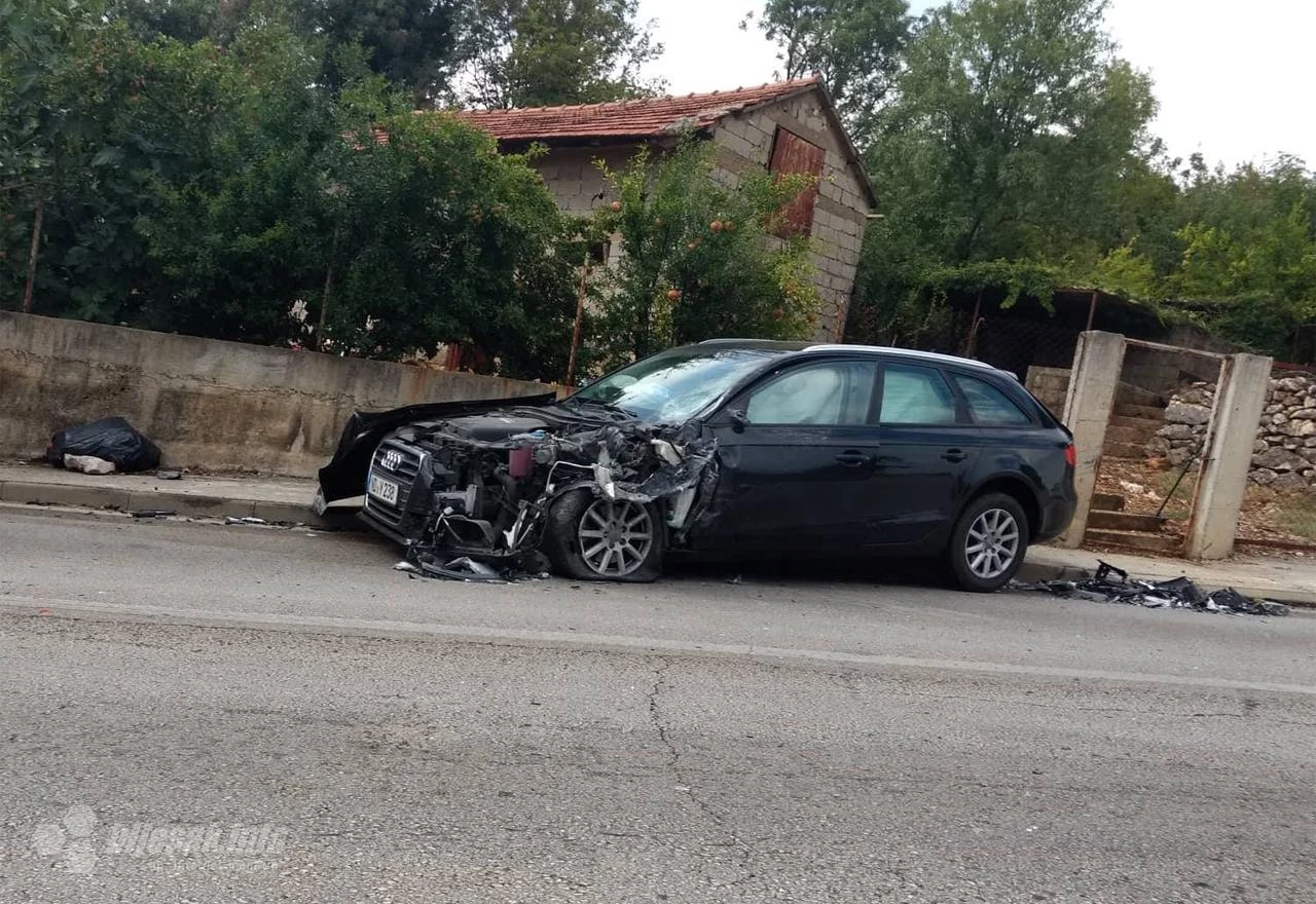 Težak sudar kamiona i Audija između Mostara i Čitluka
