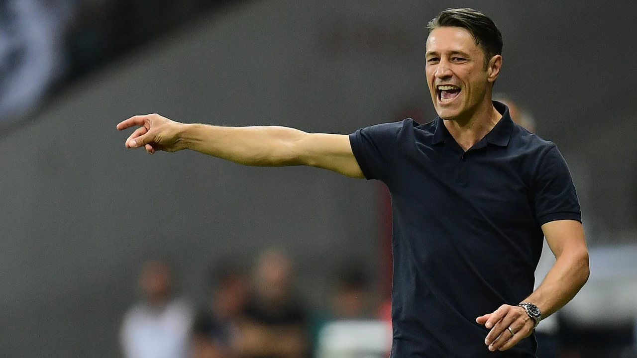 Niko Kovač zabranio igračima korištenje mobitela