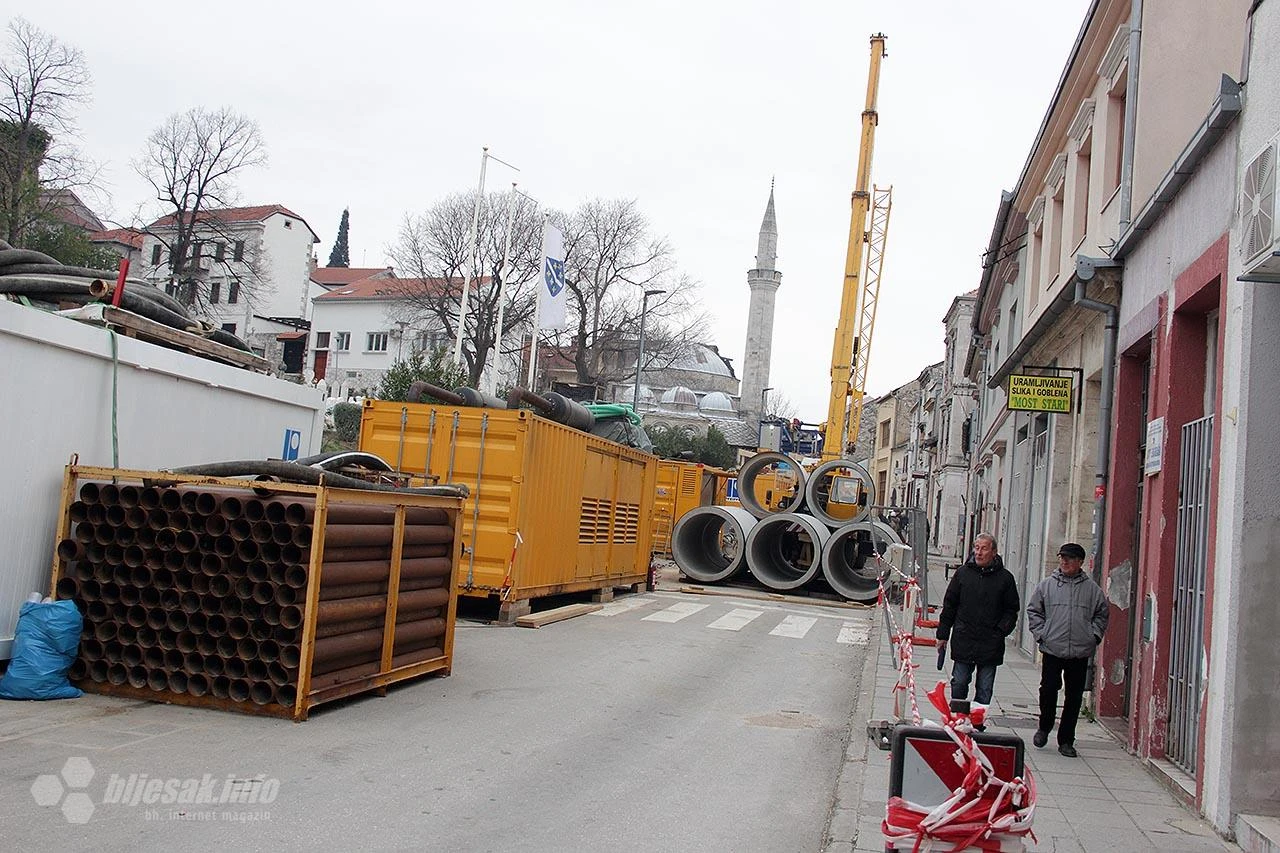 Mostarski SDP o kolektorima: Grad je kasaba u komunalnom, prometnom i fekalnom kolapsu
