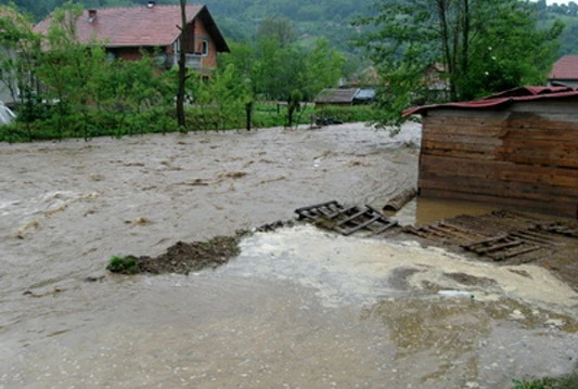 Upozorenje za područje središnje i sjeverne Bosne na kišne oborine
