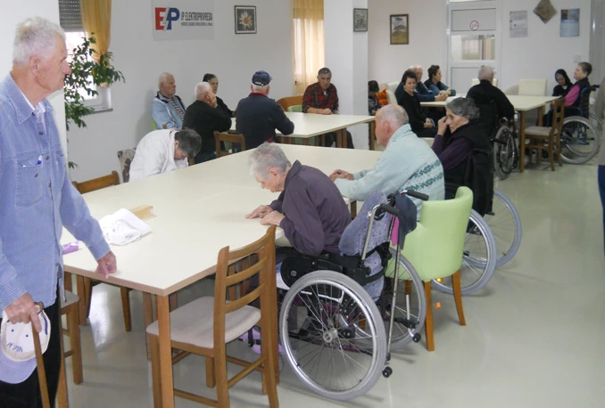 Cijene boravka u staračkim domovima od 407 do 800 KM