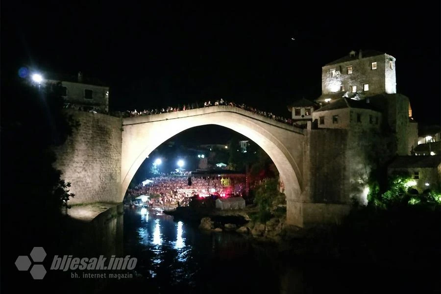 Merlinovi obožavatelji razočarani organizacijom koncerta: ''Želimo natrag naš novac''