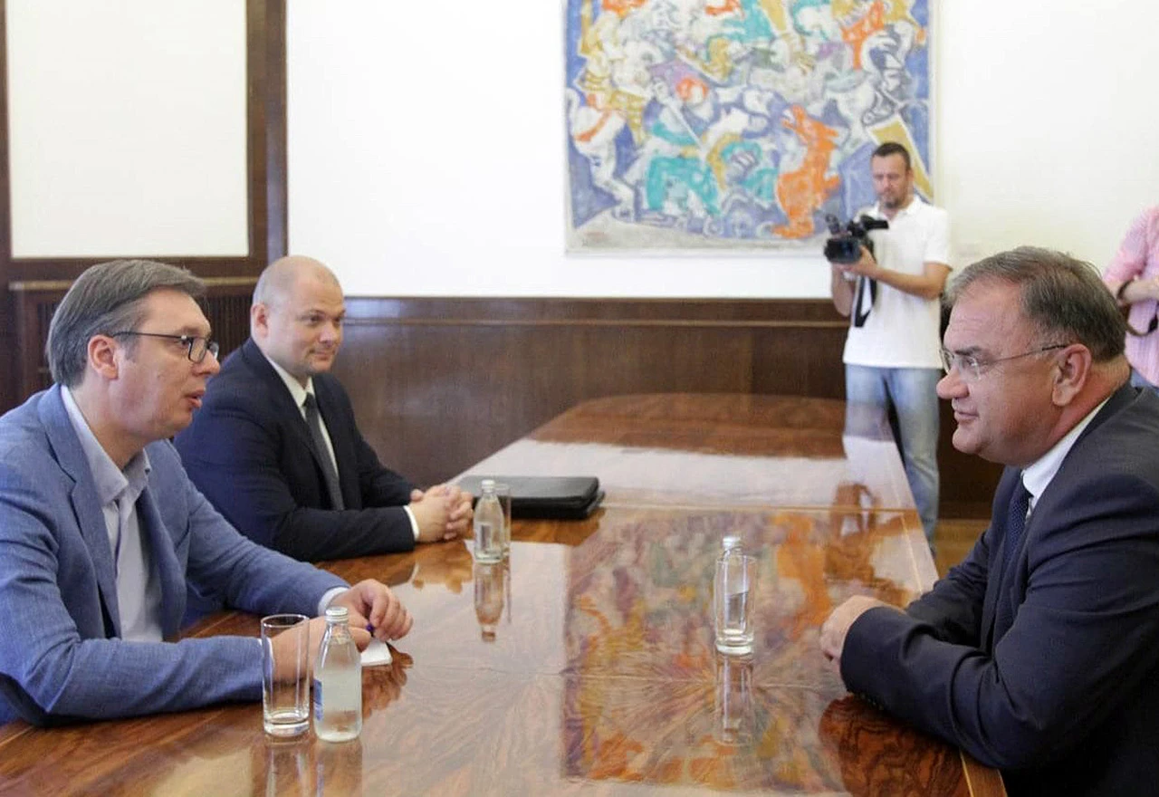 Ivanić od Vučića tražio savjet kako da smanji nezaposlenost