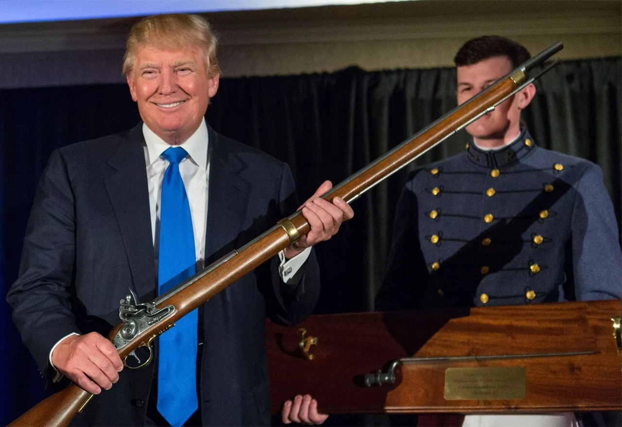  Trump: Tko sarađuje s Iranom, ne može surađivati sa SAD-om