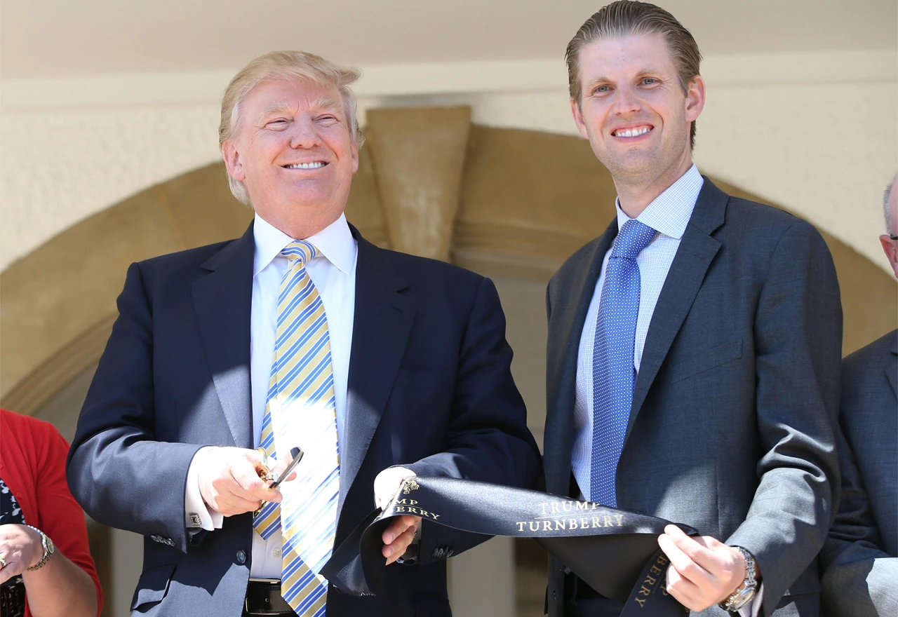 Trump priznao da se njegov sin sastao s Rusima radi informacija o Hillary Clinton