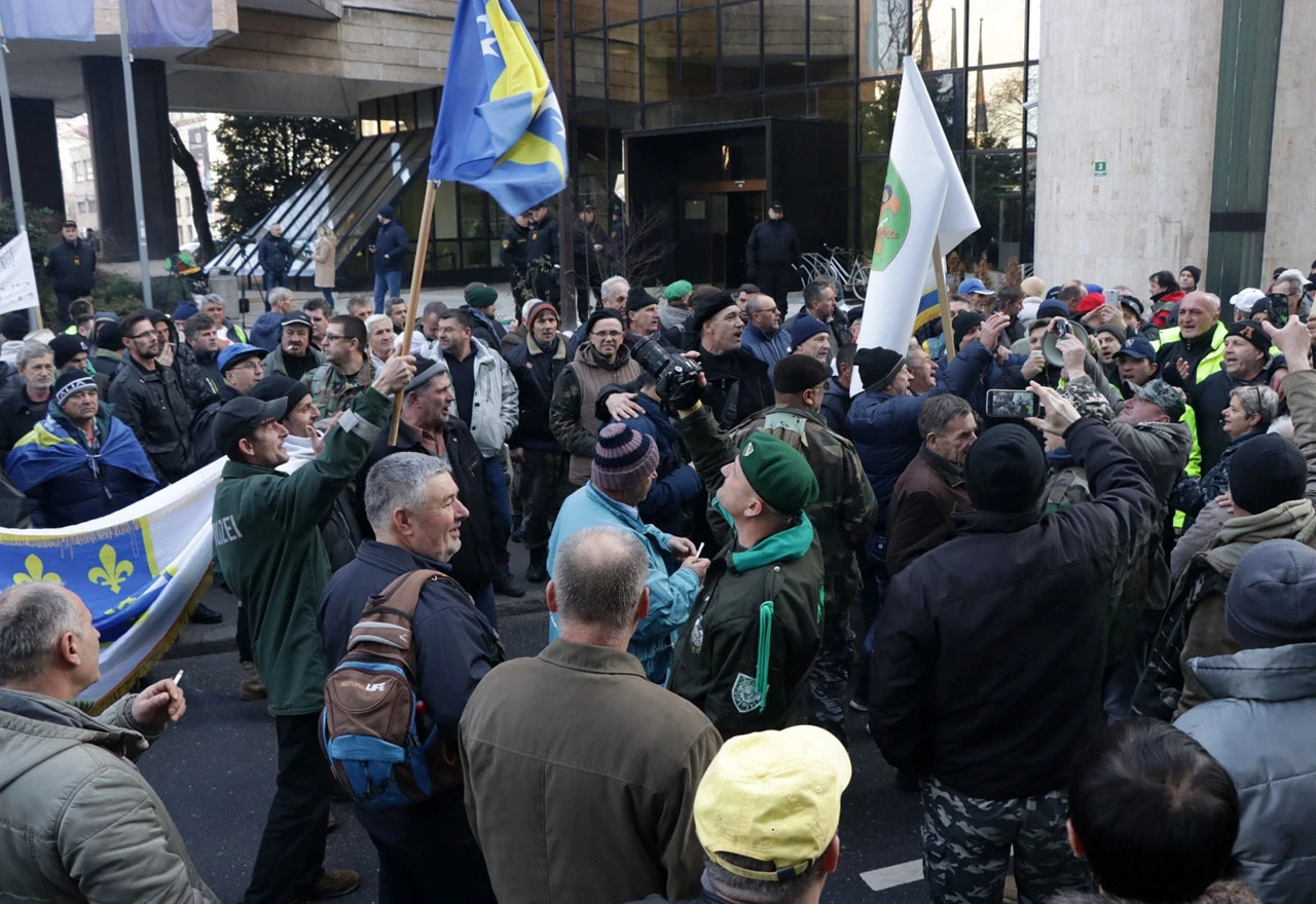 Komisija još nije usuglasila i utvrdila konačni tekst braniteljskog zakona