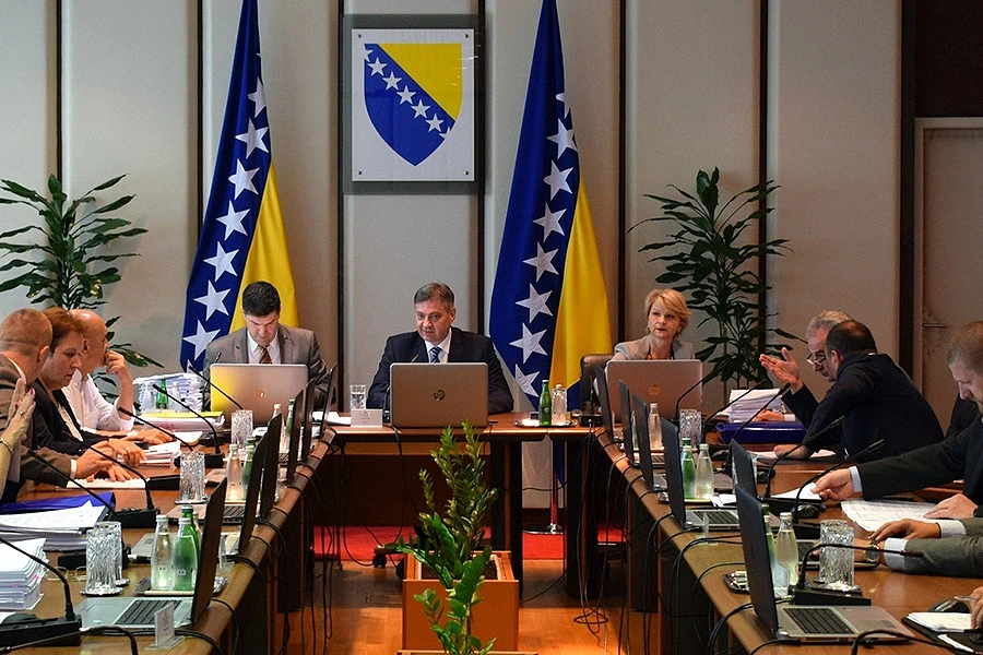 Proračun institucija BiH: 966 milijuna za 2019. i po 957 milijuna KM za 2020. i 2021. godinu