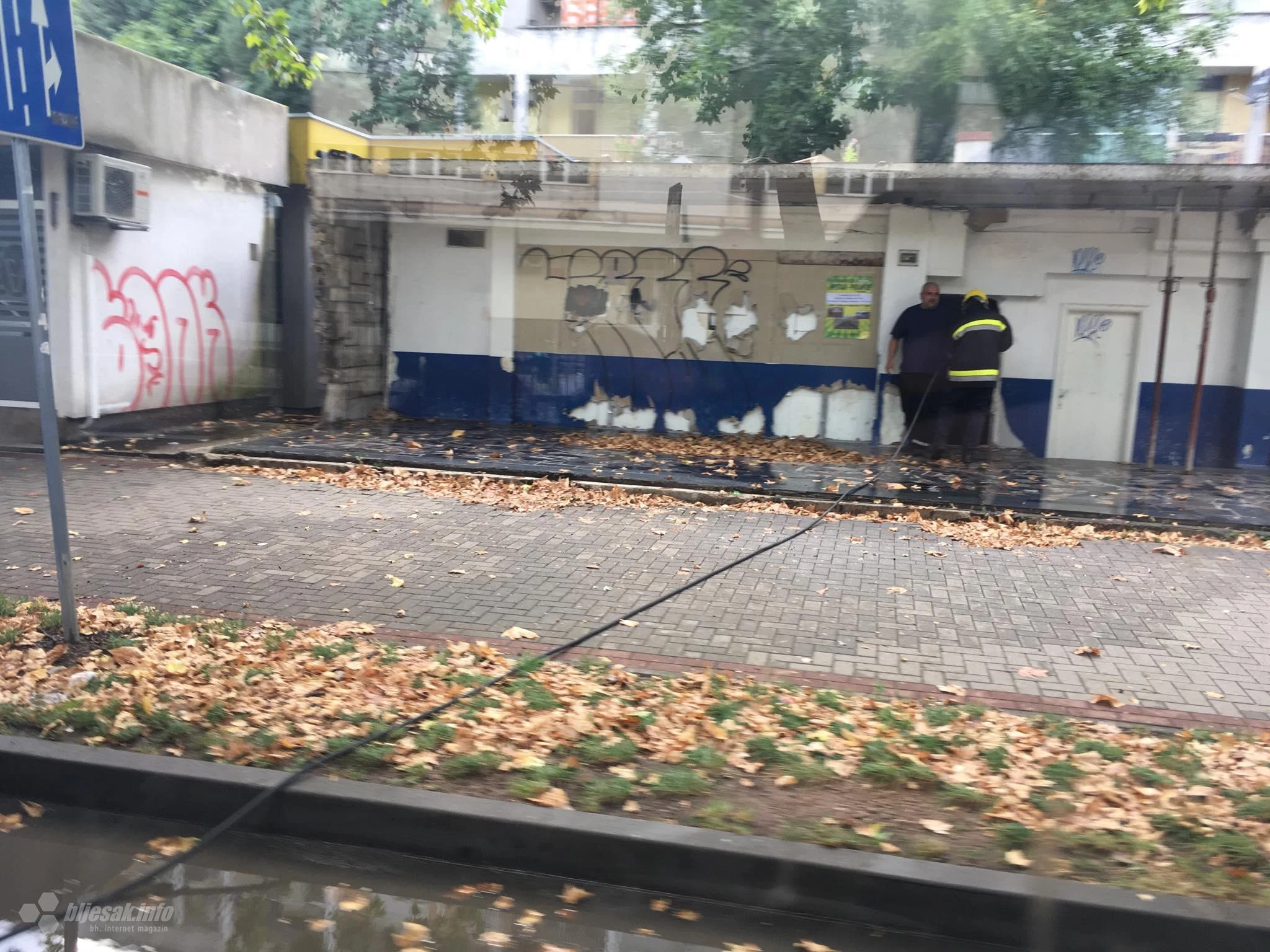 Posljedice nevremena u Mostaru: Vatrogasci spašavali poplavljene objekte 