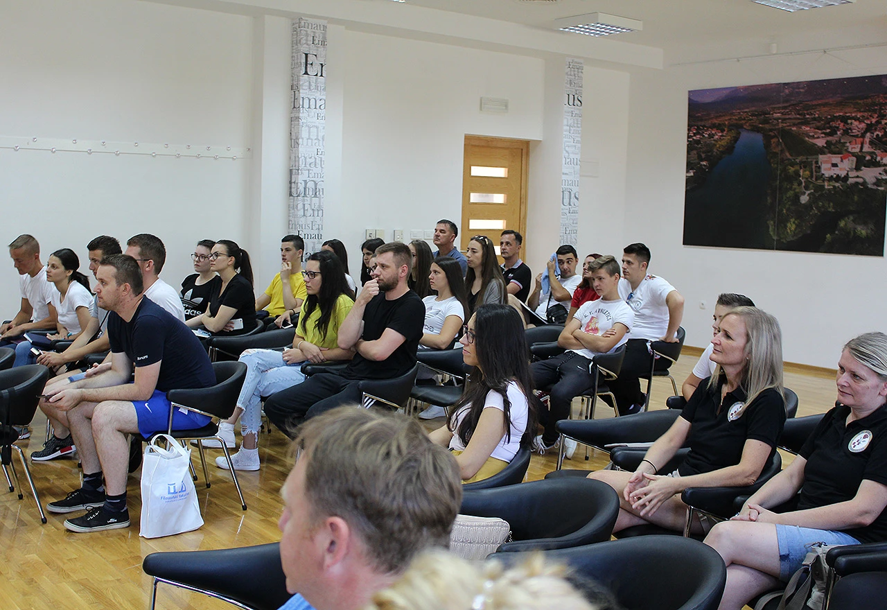 U Mostaru se održava seminar folklora Hrvata Središnje Bosne