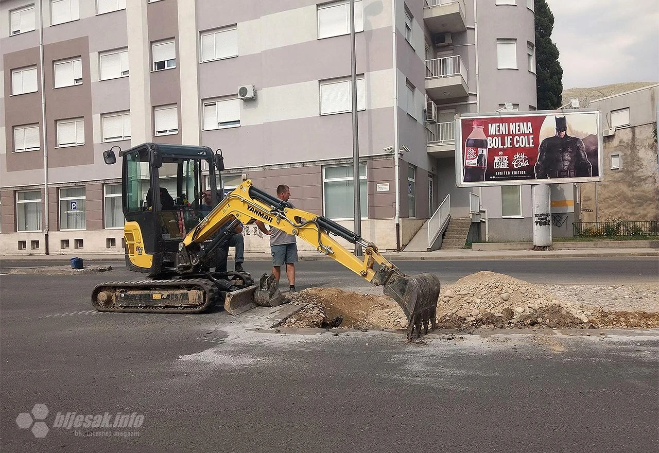 Radovi na najpoznatijoj mostarskoj rupi