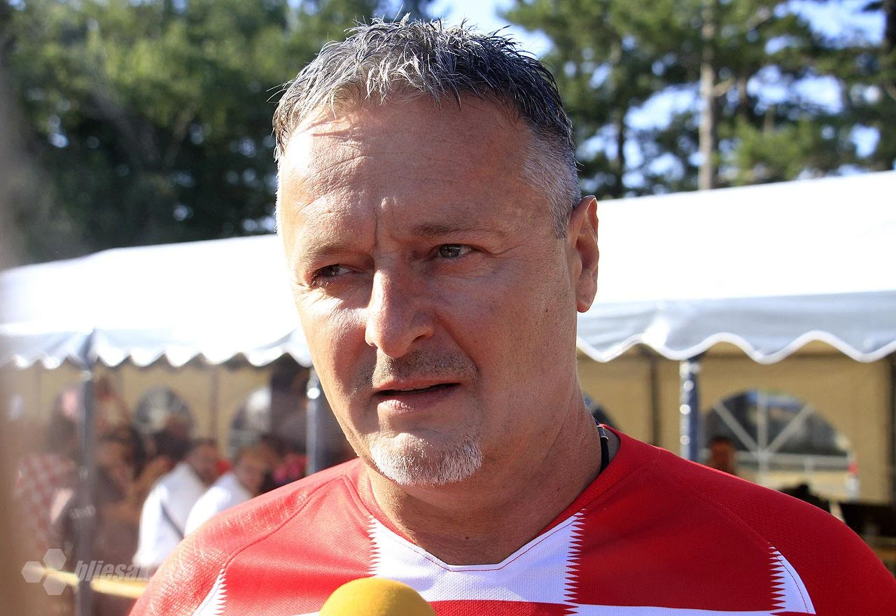 Thompsonova poruka prije skupa u Livnu