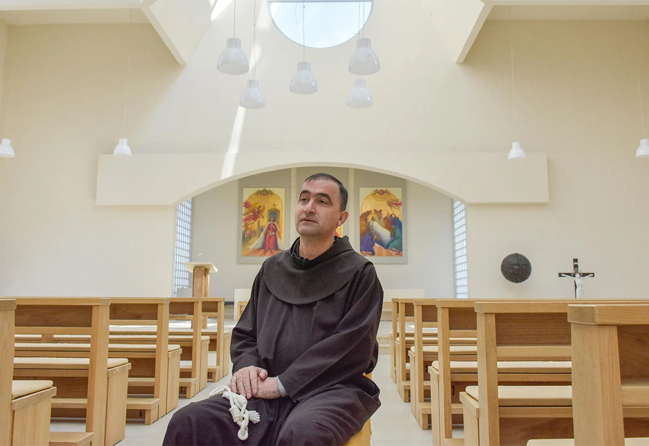 ''Zvuci ezana i zvona crkava u BiH ne smiju nikome smetati''
