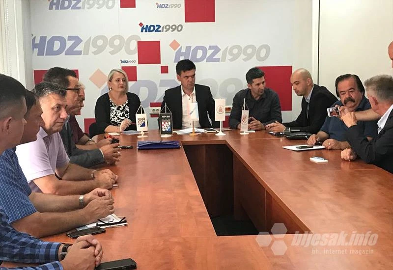 Hrvatsko zajedništvo: Devedesetka predstavila poteze koalicije 
