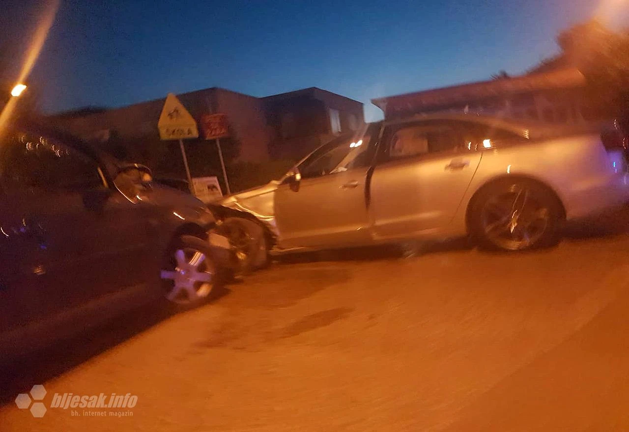 Mostar: Troje ozlijeđenih u sudaru dva vozila