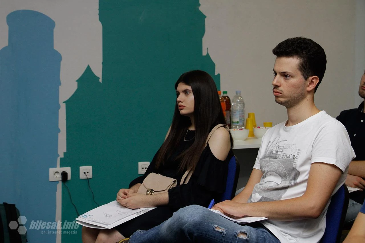 Mostar: Mladi učili o Erasmus + programu