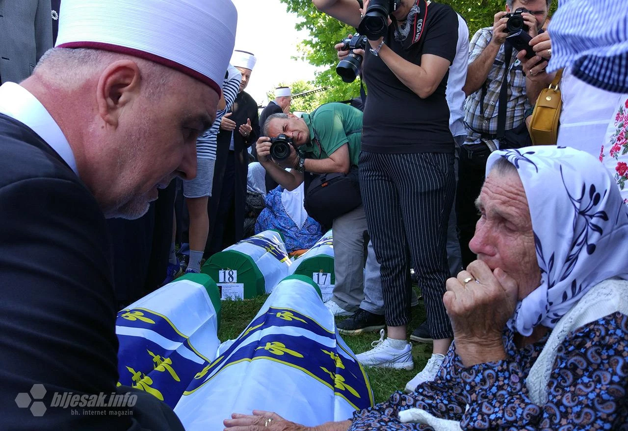 Ukopano 35 žrtava u Srebrenici