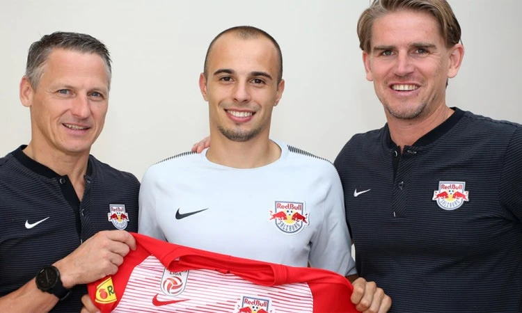Todorović pet godina u Red Bull Salzburgu