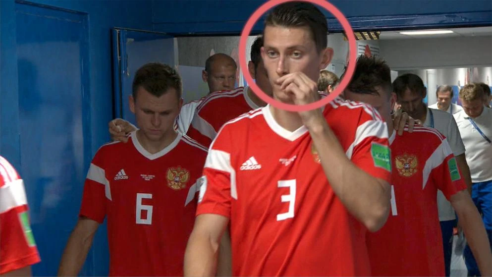 Što su ušmrkavali ruski nogometaši na poluvremenu?