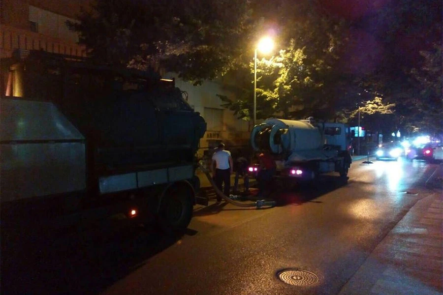 Ispumpavanje kanalizacije - Sanira se šteta nakon poplave u Domu zdravlja