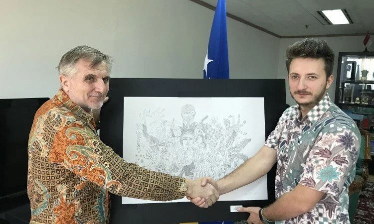 Izuzetan uspjeh mladog bh. umjetnika Martina Frljića na izložbi u Jakarti