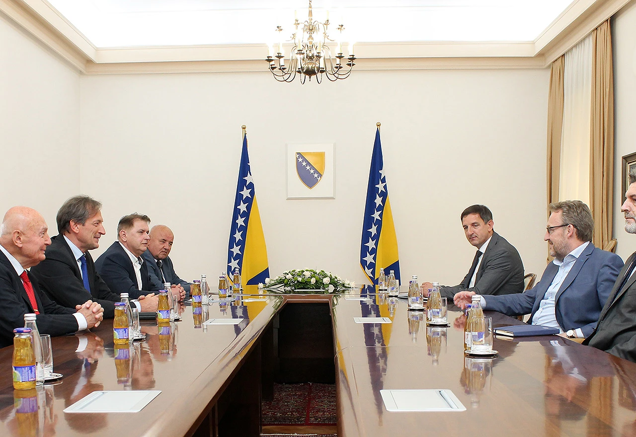 Izetbegović: Dijaspora izlaskom na izbore u jednom danu može mnogo toga promijeniti