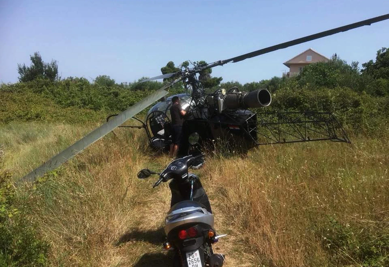 Hrvatska: Helikopter prislno sletio u more