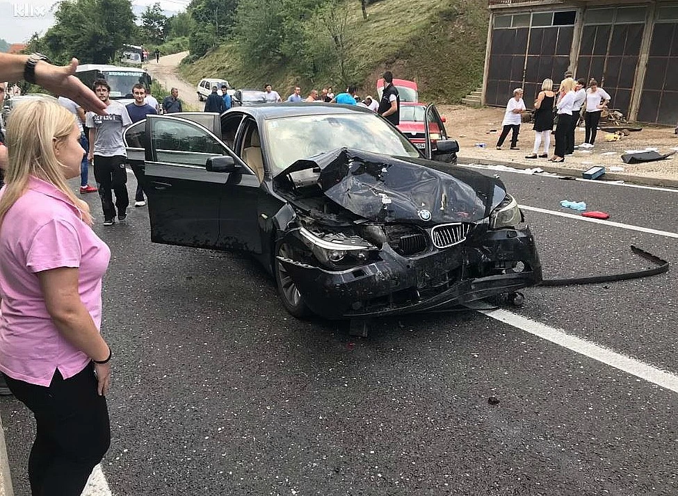 Konjic: U sudaru Škode i BMW-a ozlijeđena jedna osoba