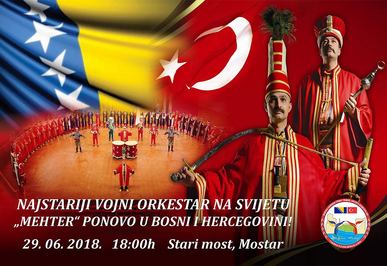 Vojni orkestar svira ispod Starog mosta