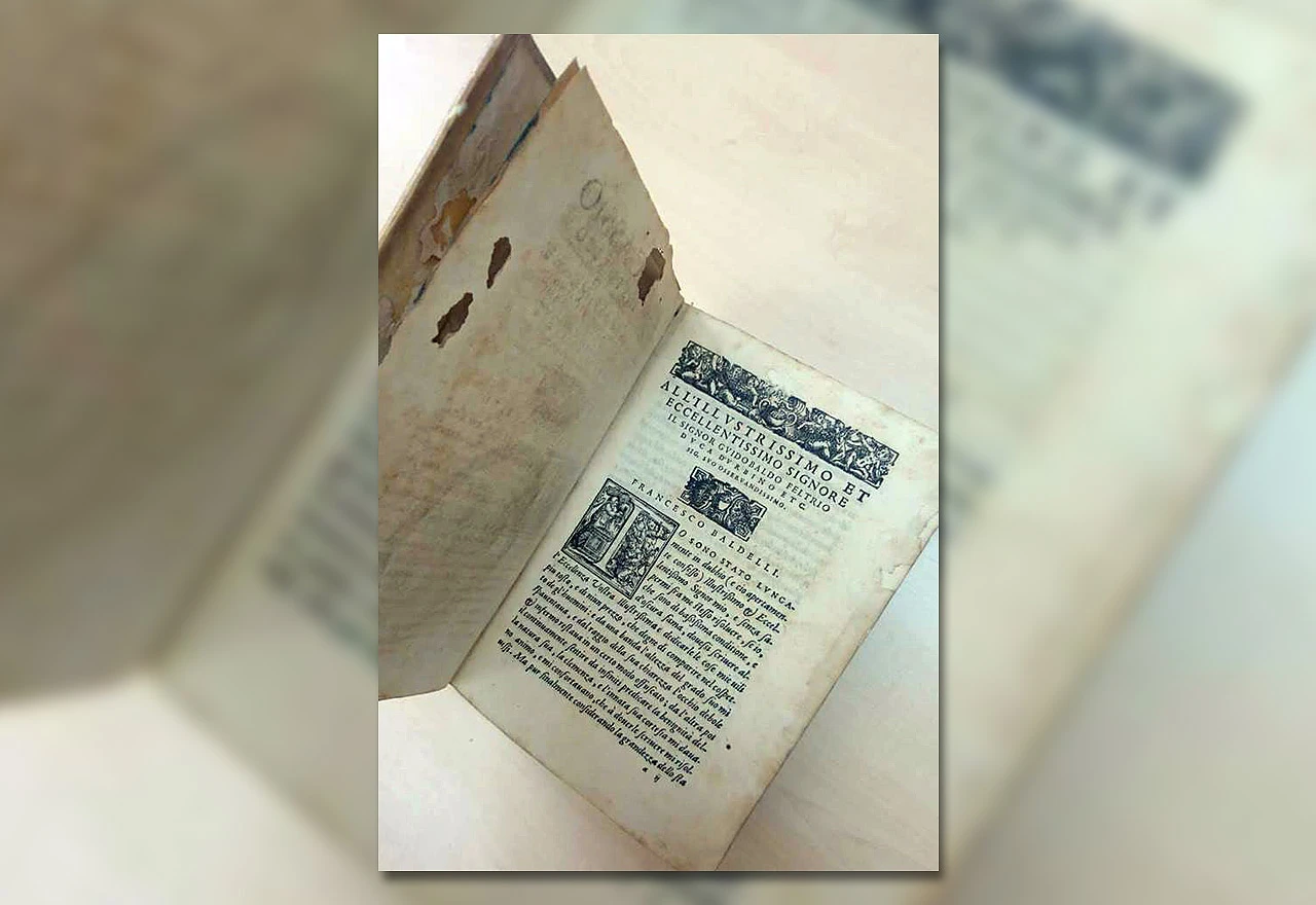 Duvanjska knjižnica dobila na dar knjigu staru 450 godina