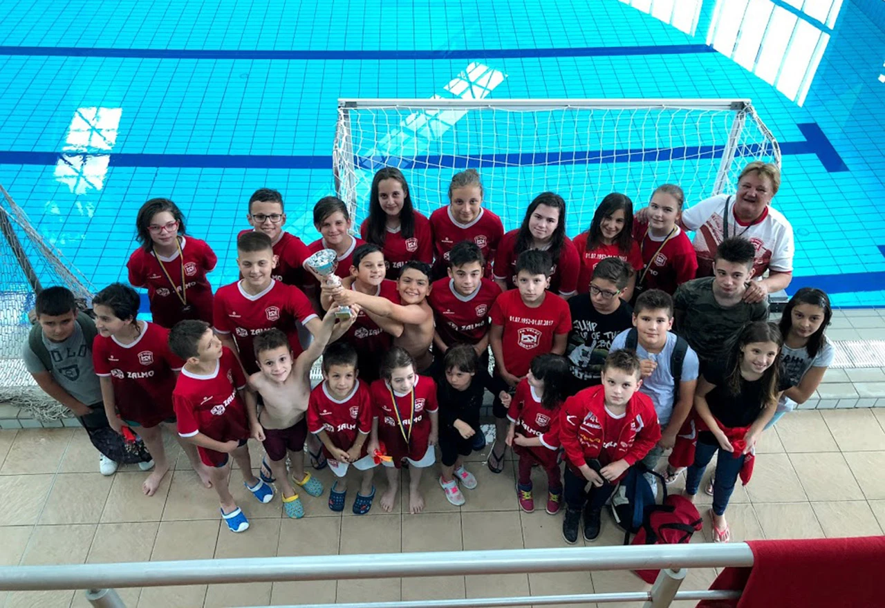 Veležovi plivači za klub osvojili novih 47 medalja