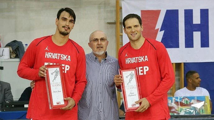 Hrvatska svladala BiH, Bogdanović i Šarić dobili priznanja