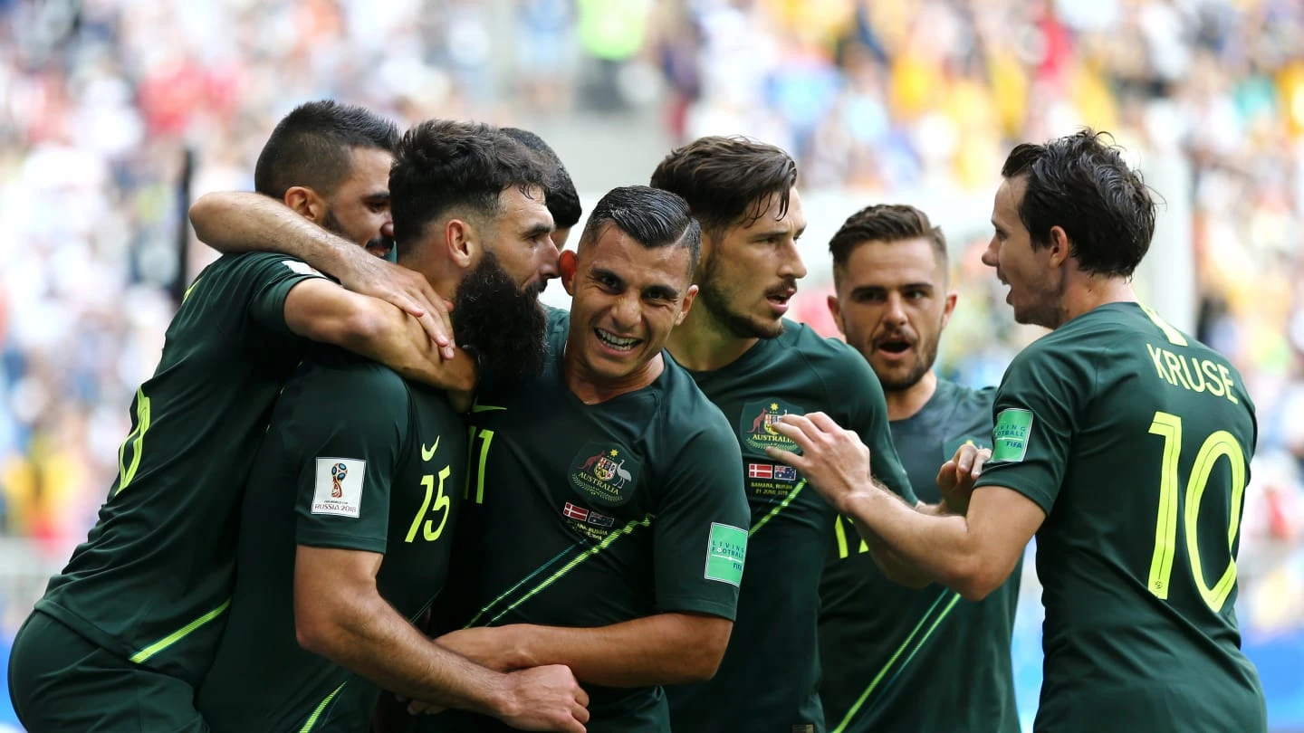 Remi Danske i Australije, Mile Jedinak opet zabio iz penala