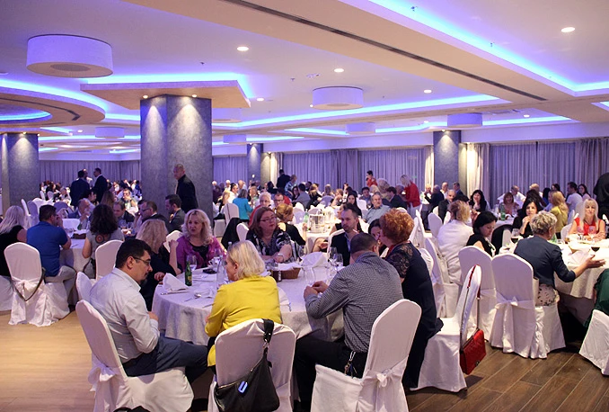 Eminentni gastroenterolozi iz regije u Mostaru