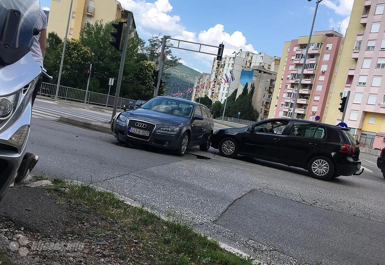 Lakša prometna nesreća na Aveniji