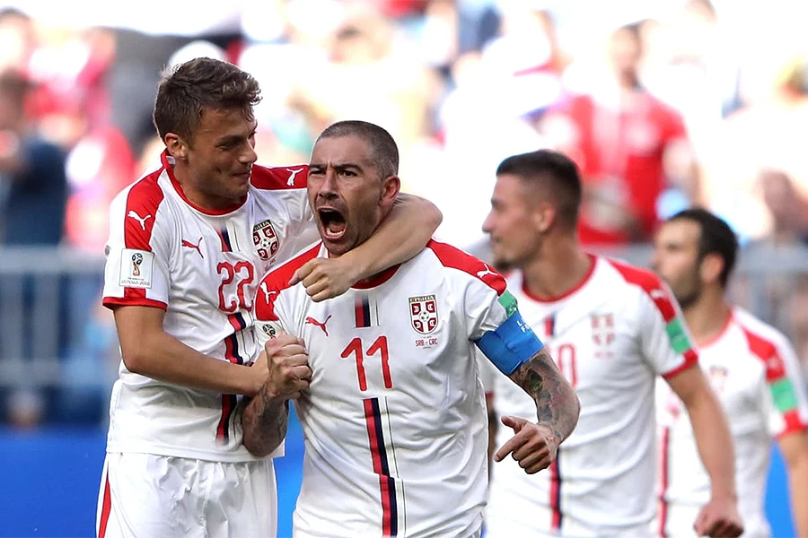 Kolarov za postignuti gol dobio - automobil