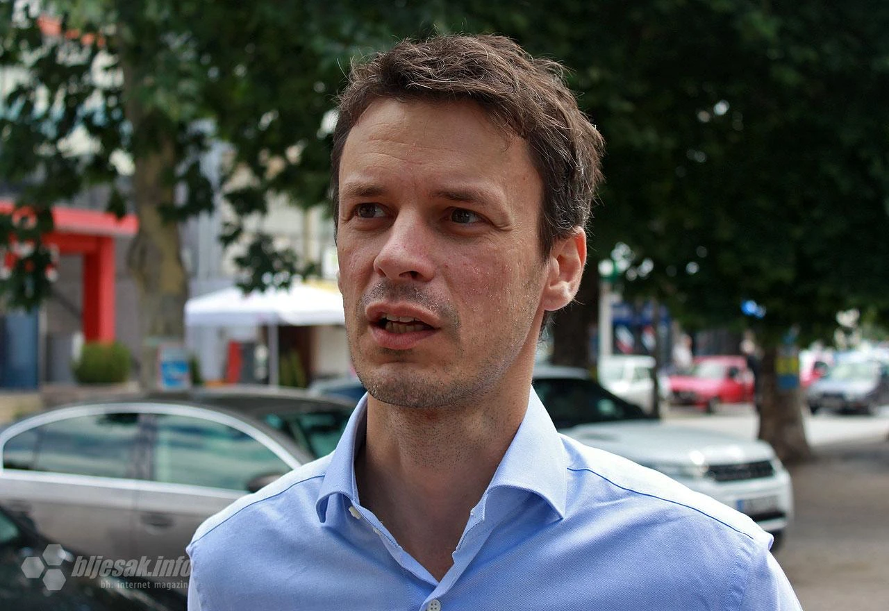 Falatar u Širokom Brijegu: Komšić se hvalio da nije bio ovdje 20 godina
