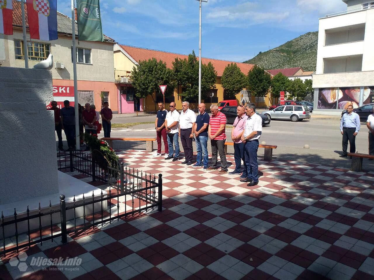 Mostar: Položeni vijenci za poginule branitelje