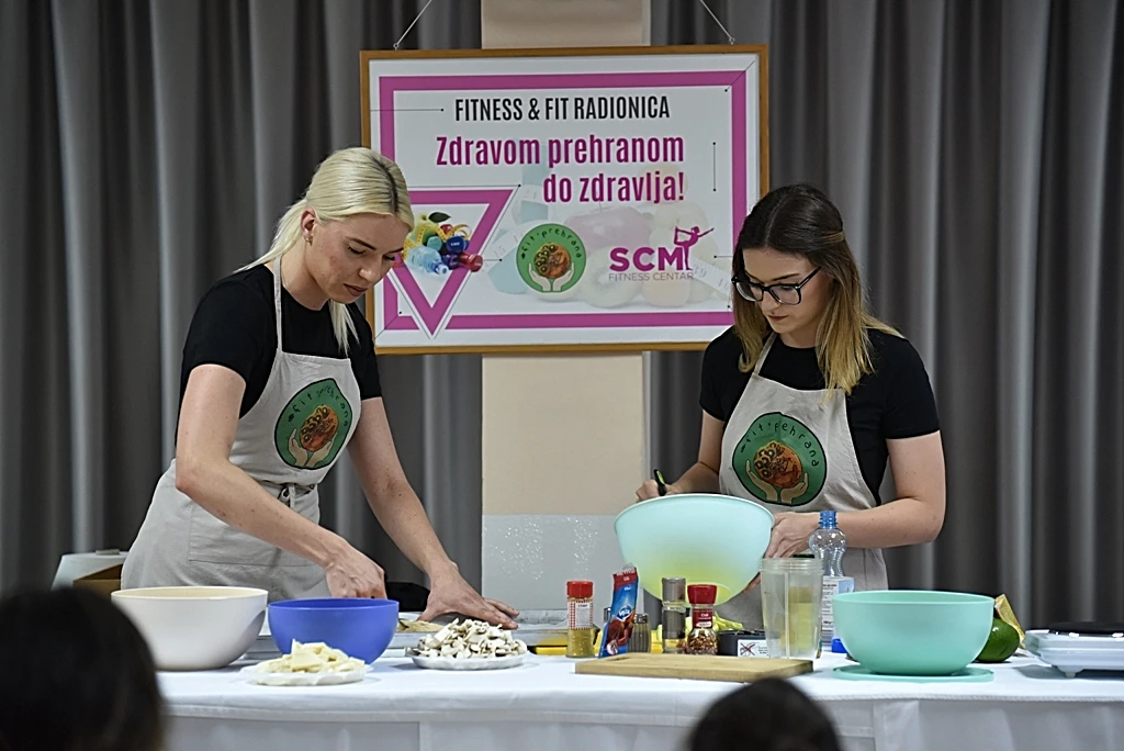 Mostar: Popularne studentice održale radionicu o zdravoj prehrani