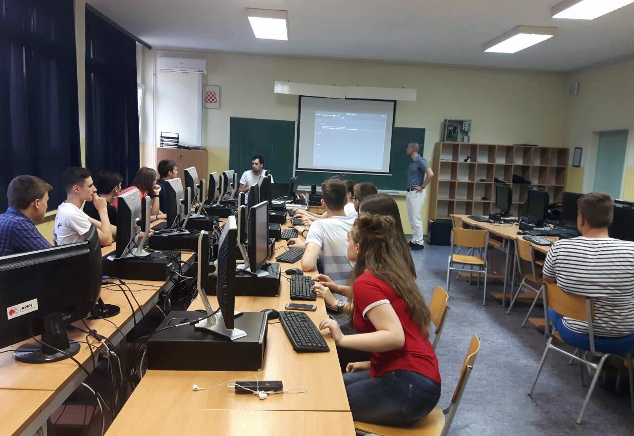 UWC Davis Peace Project u Gimnaziji fra Grge Martića Mostar