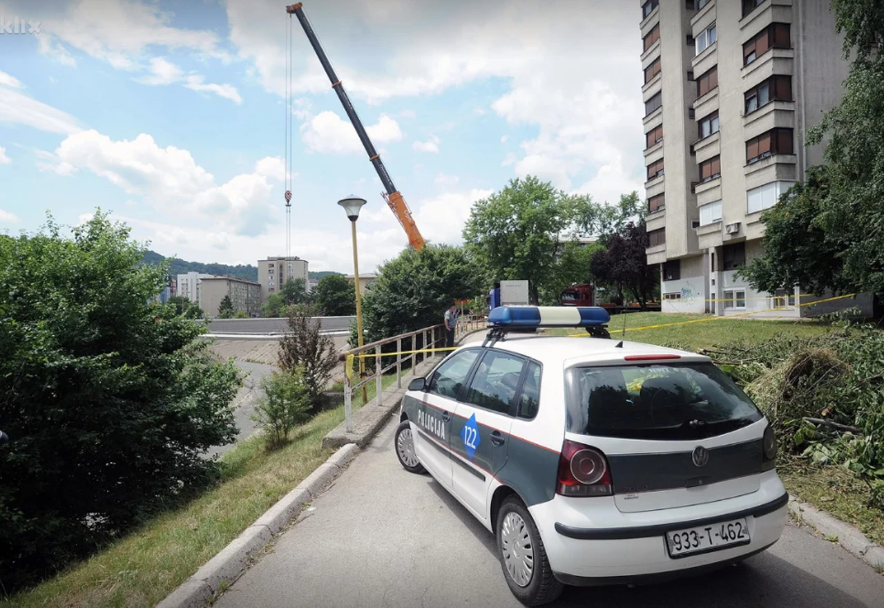 Radnik poginuo prilikom pada dijela betonskog mosta