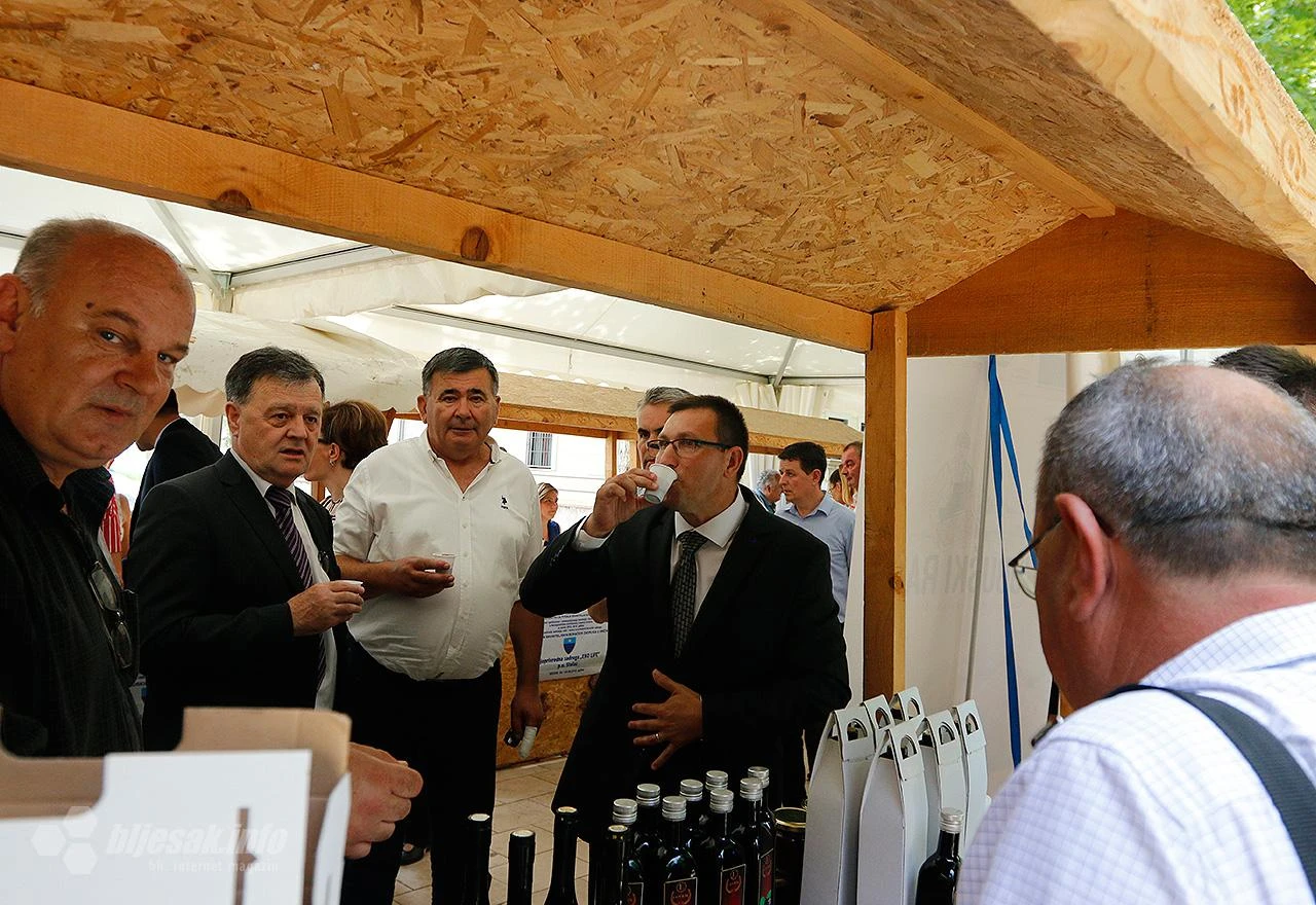 Otvoren Prvi sajam braniteljskih zadruga u HNŽ-u